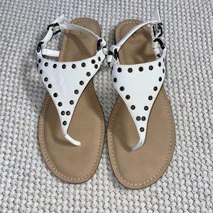 Simply Vera Vera Wang White Leather Sandals Size 9.5